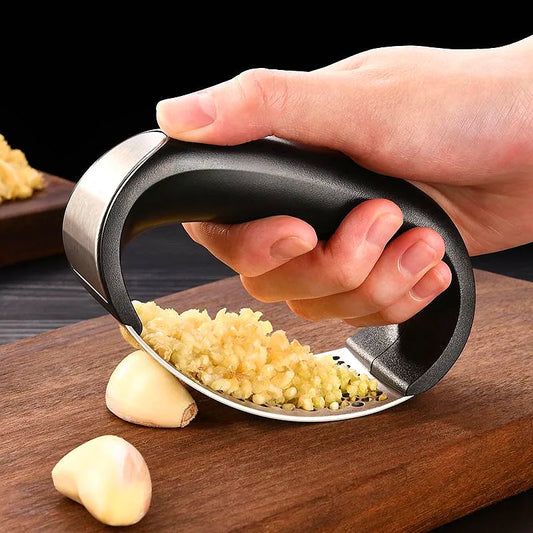 Stainless Steel Garlic Press: Kitchen Gadget